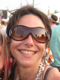 Cayne Miceli @ NO Jazz Fest 2008 photo by Kim Uddo (Links to slideshow)